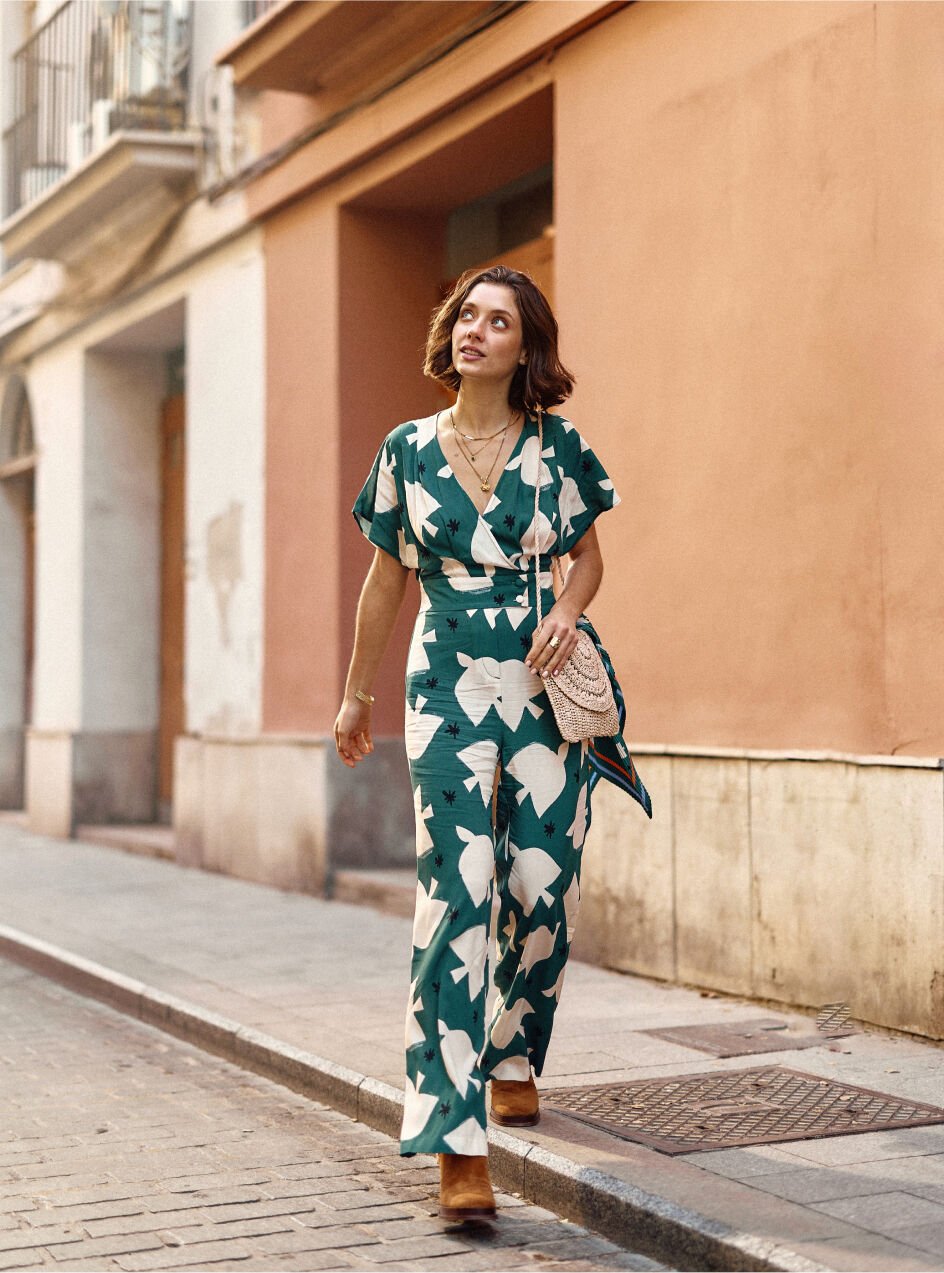 Pantalón verde con estampado de pájaros I.Code