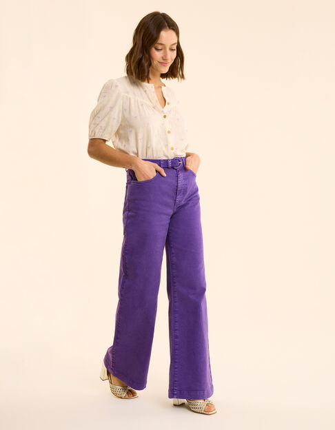 Lila Jeans mit weitem Bein I.Code