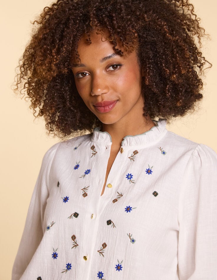 Camisa blanco roto bordados flores I.Code-8 Camisa blanco roto bordados flores I.Code-8