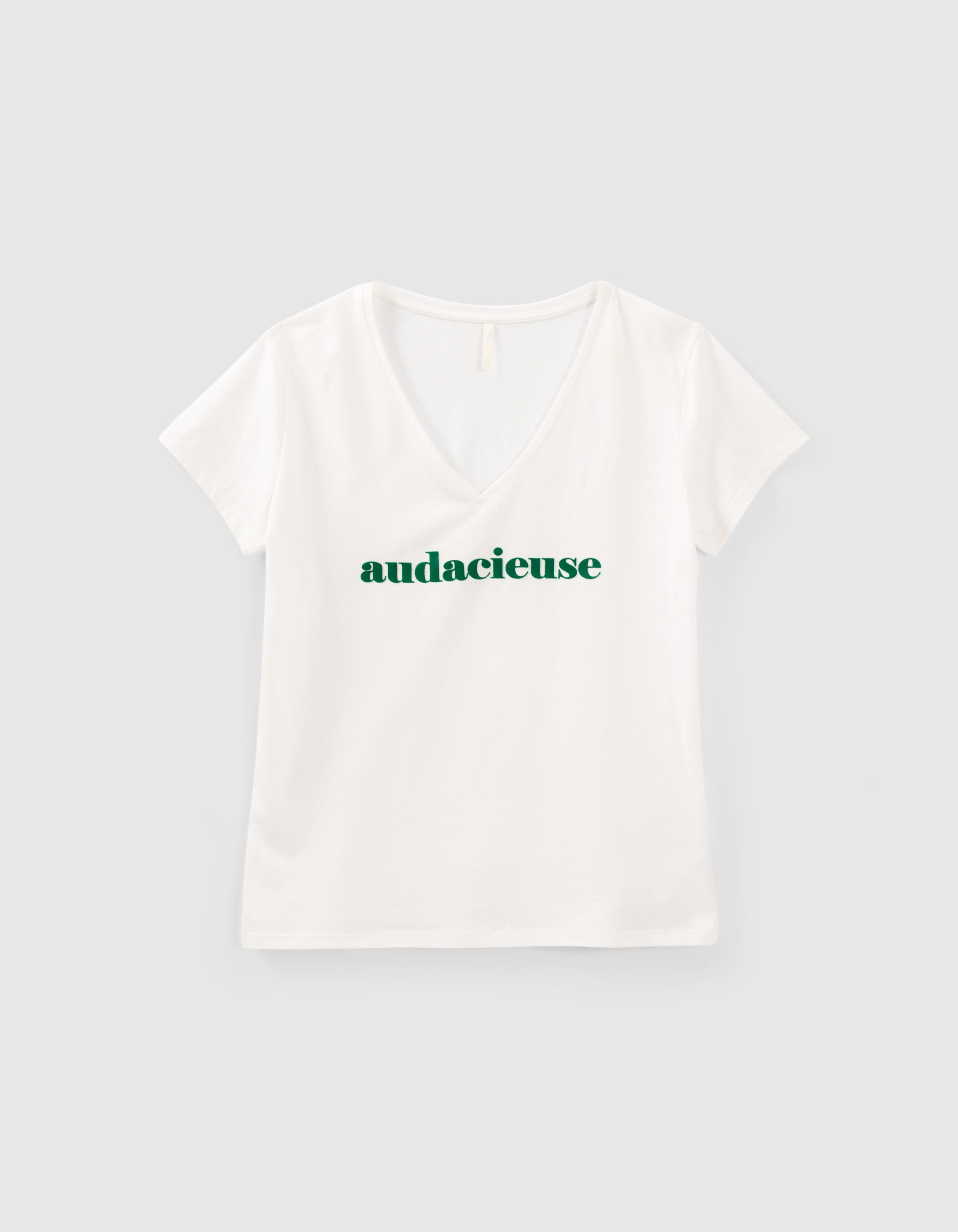 Wit T shirt met V hals groene tekst I.Code