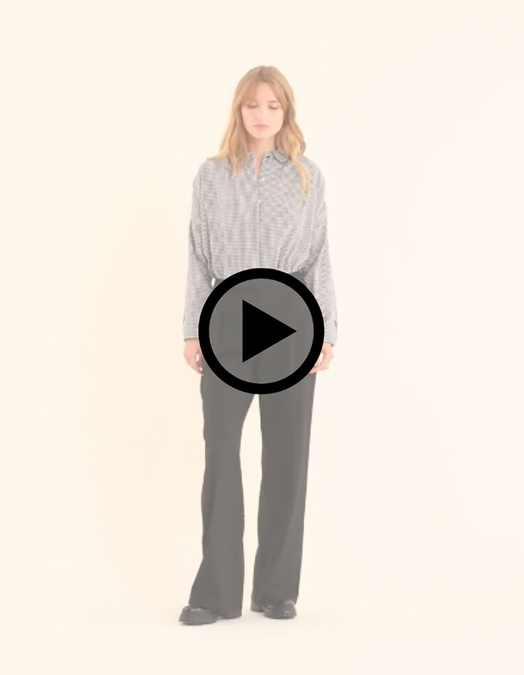 Ecru shirt with gingham pattern and embroidered flower sleeves I.Code-8
