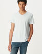 Himmelblaue Herren-T-Shirt L&lsquo;Essentiel mit V-Ausschnitt-1