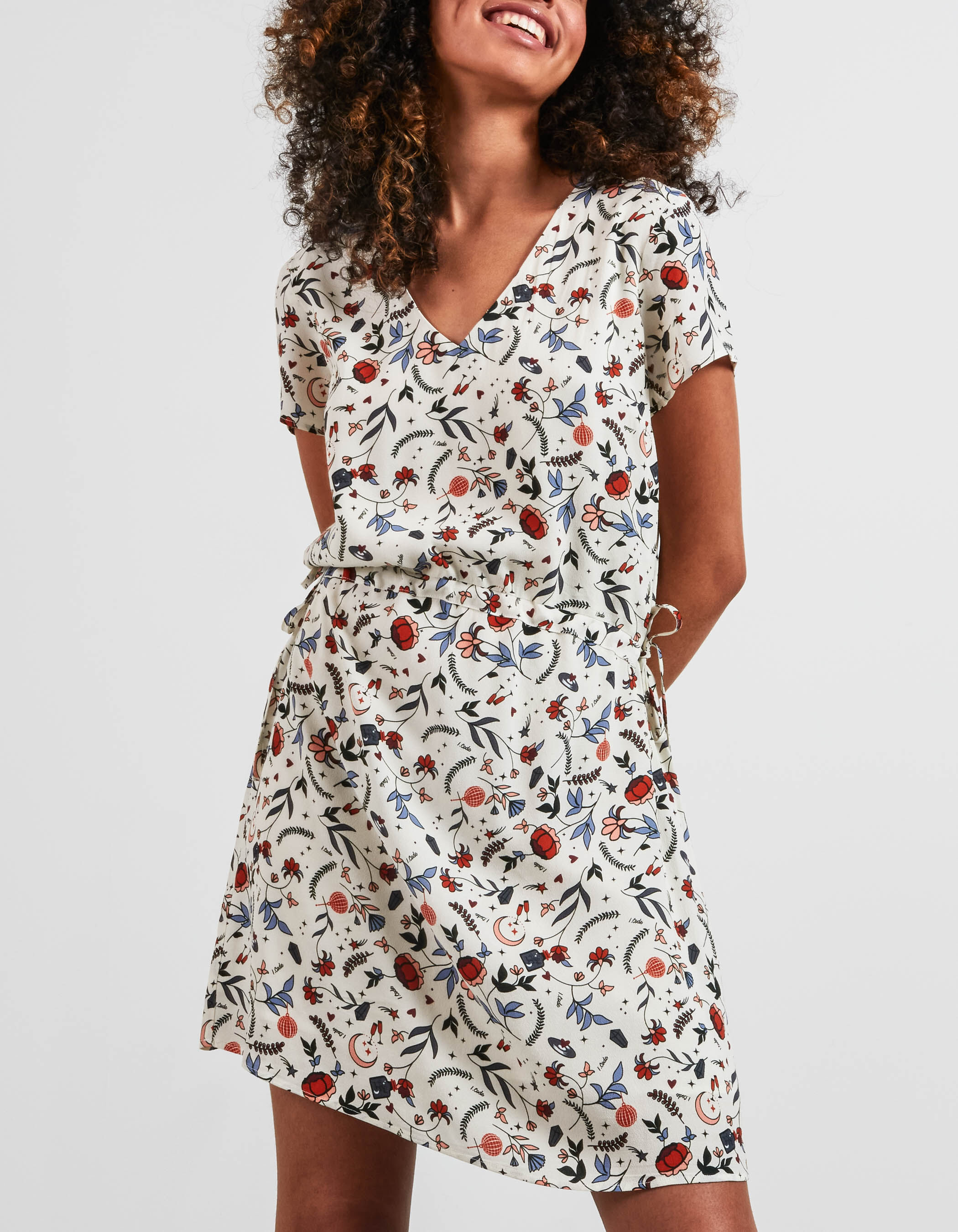 Witte jurk bloemen outlet