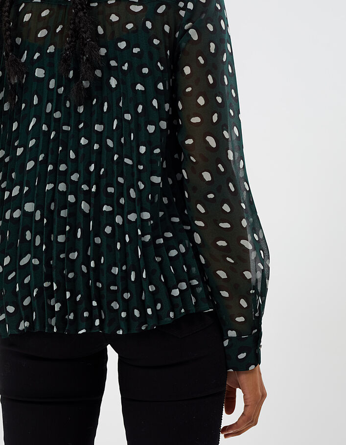 I.Code pinegreen leopard print shirt - I.CODE