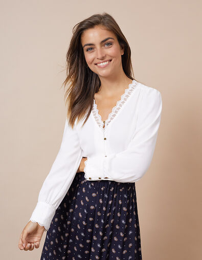 Blusa blanco roto con encaje I.Code