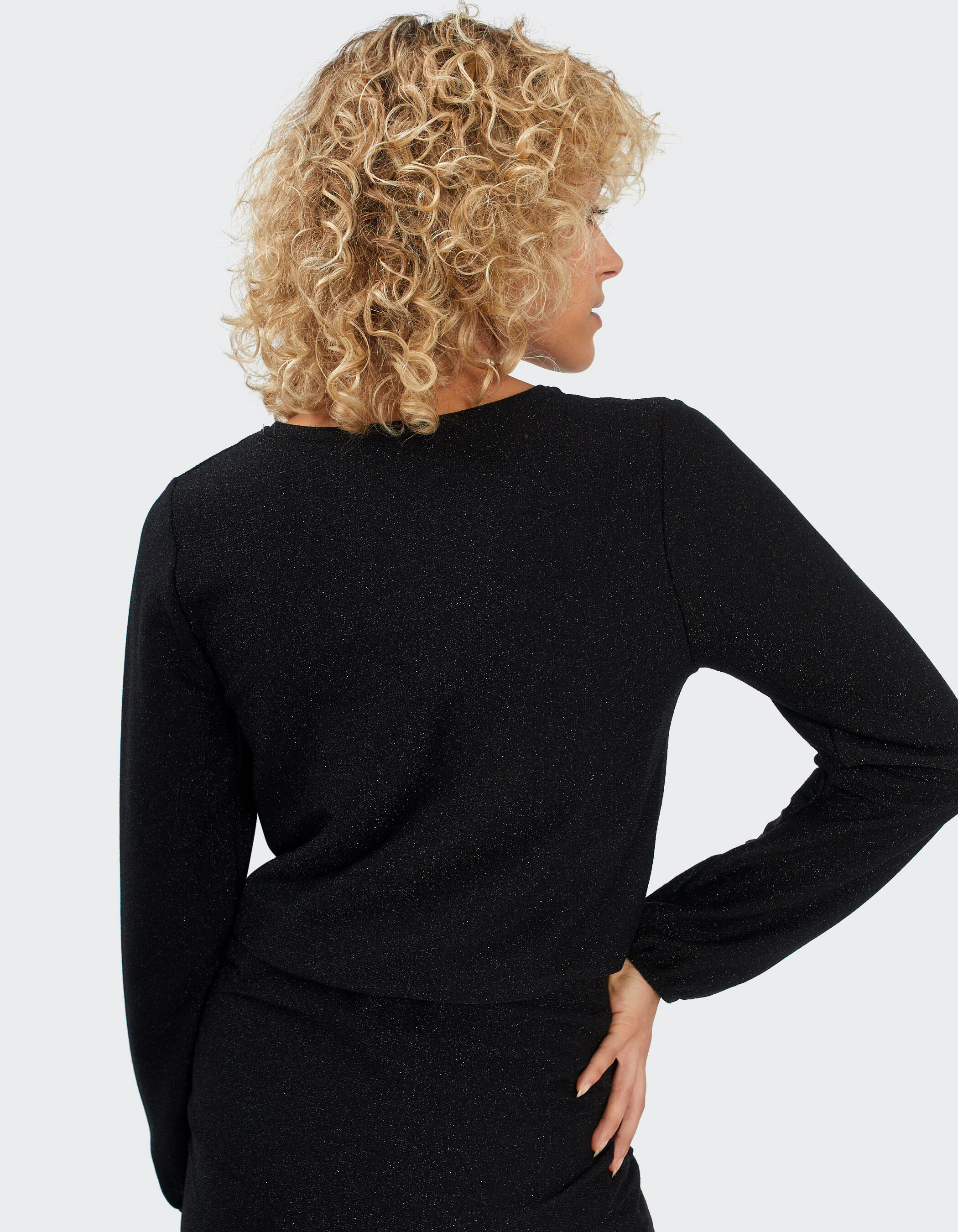 Body store negro brillante