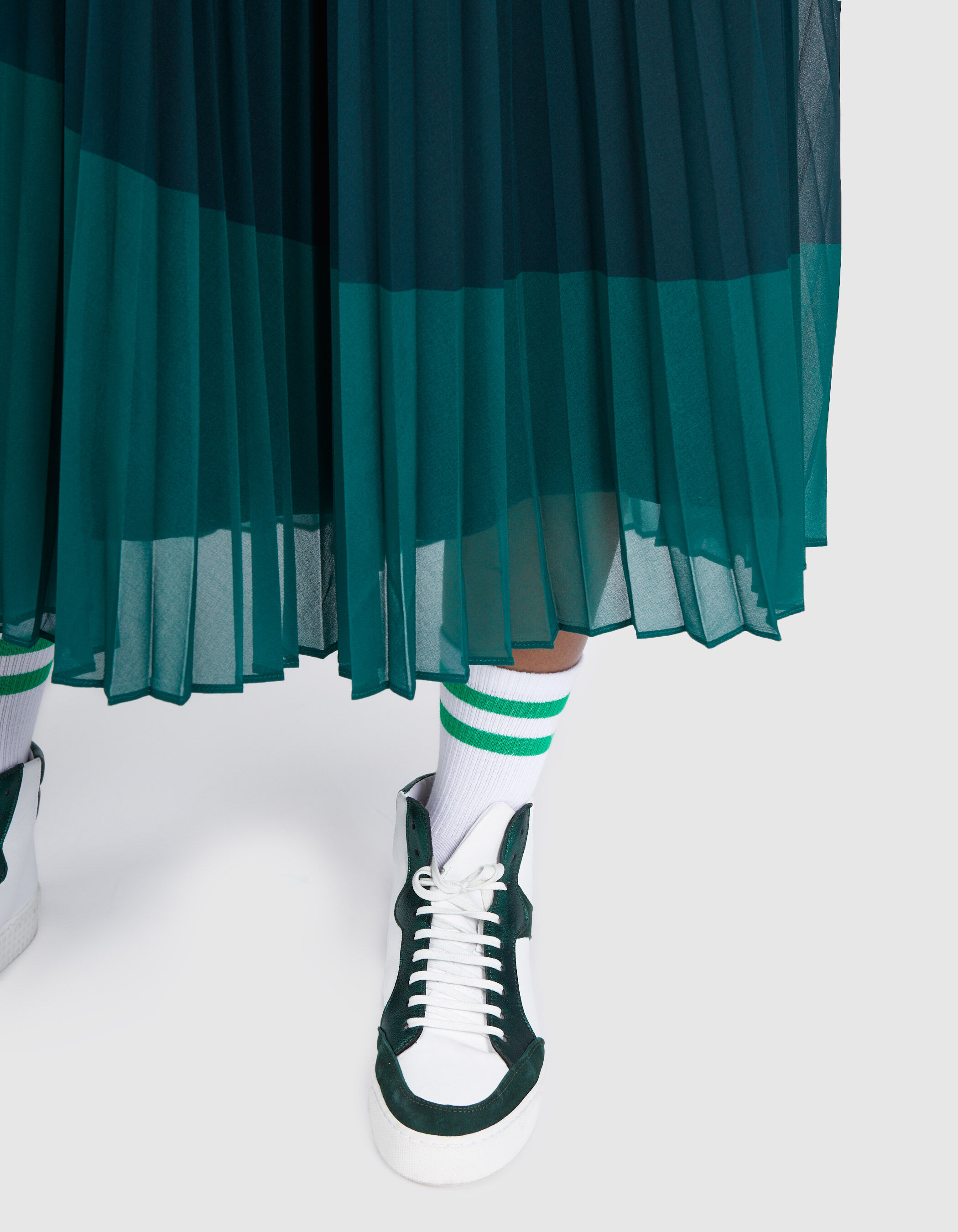 Jupe longue vert imp rial pliss e color block I.Code
