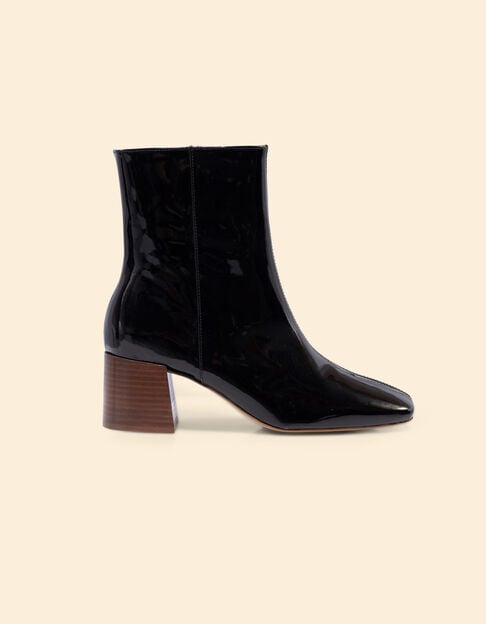 I.Code black patent leather heeled boots