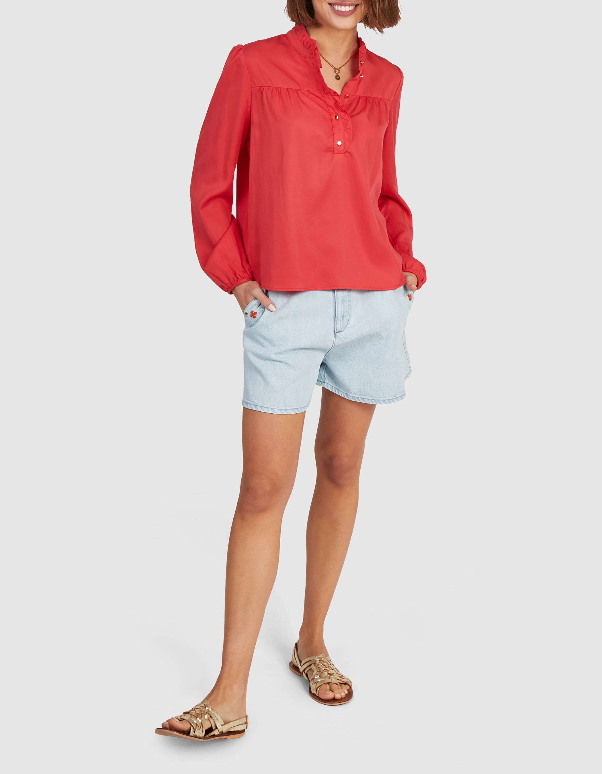 Blouse col volanté femme 2025