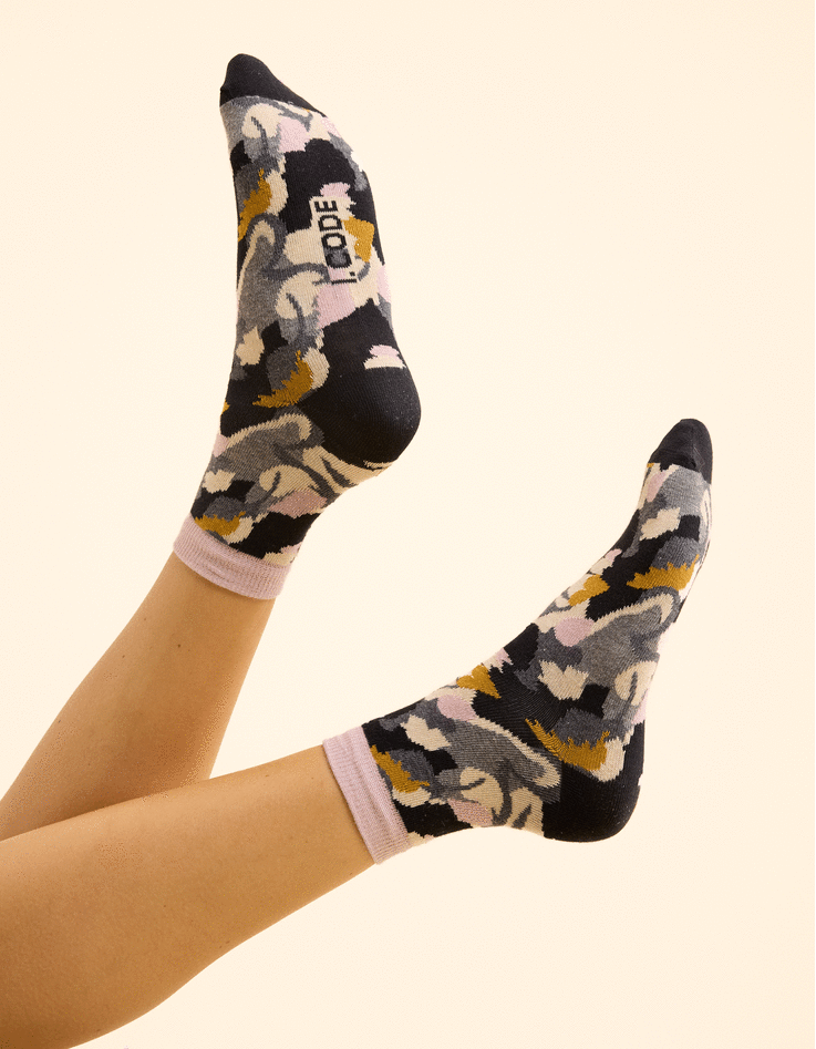 Camel, grey, pink socks I.Code-1 Camel, grey, pink socks I.Code-1