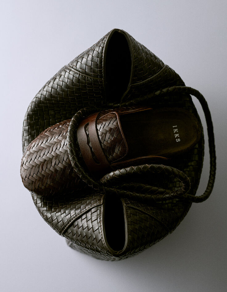 Damen braun geflochtene Lederclogs-7