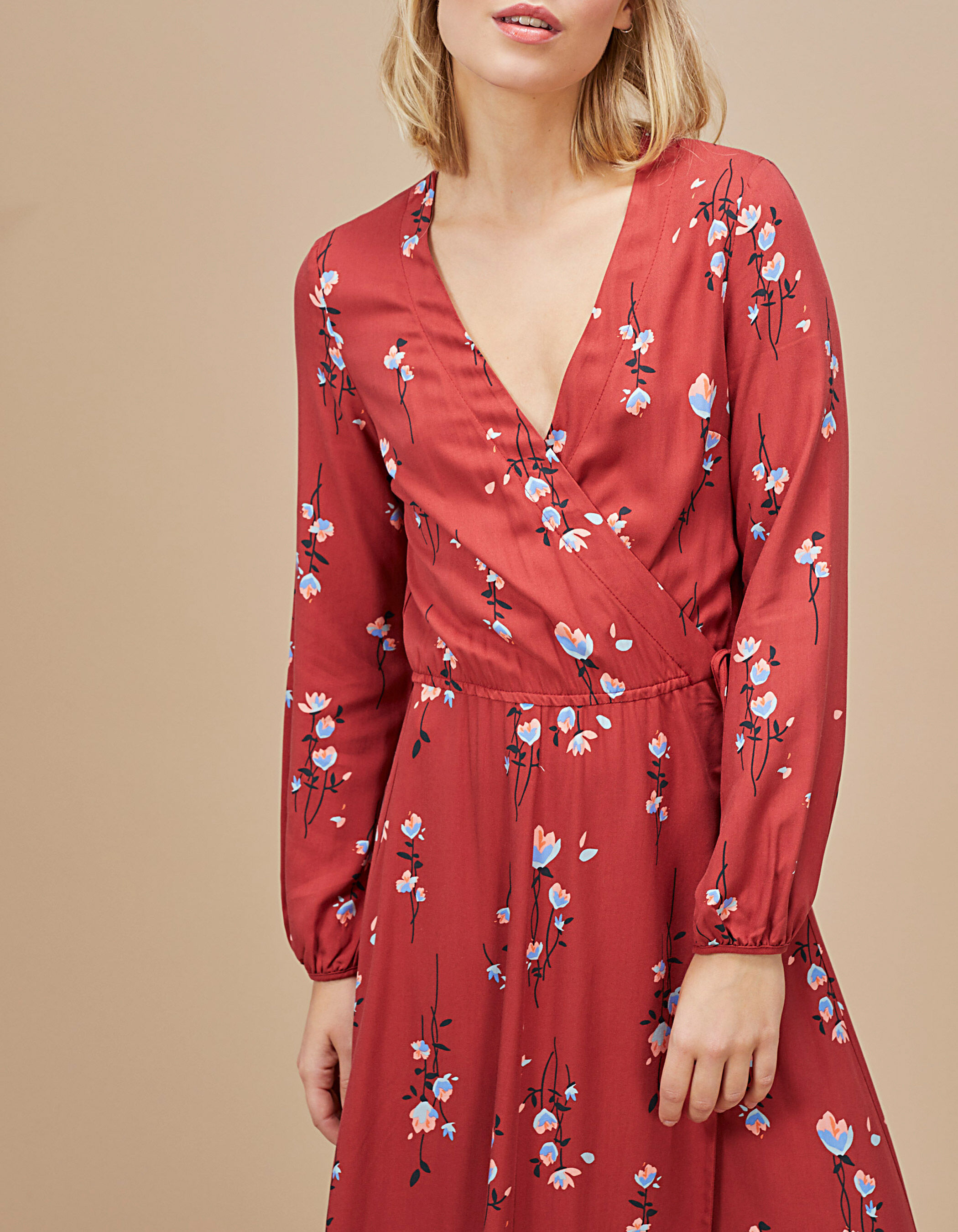 Old navy new arrivals red wrap dress