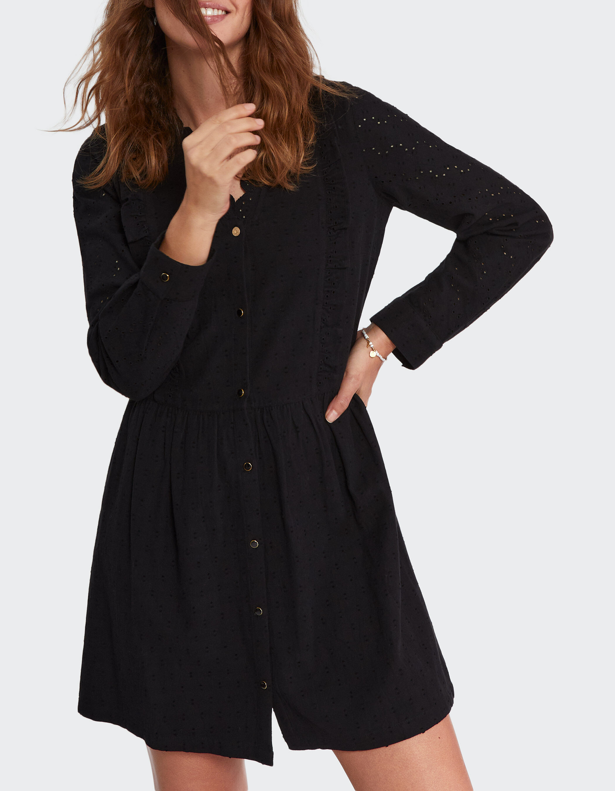 Robe noire broderie anglaise best sale