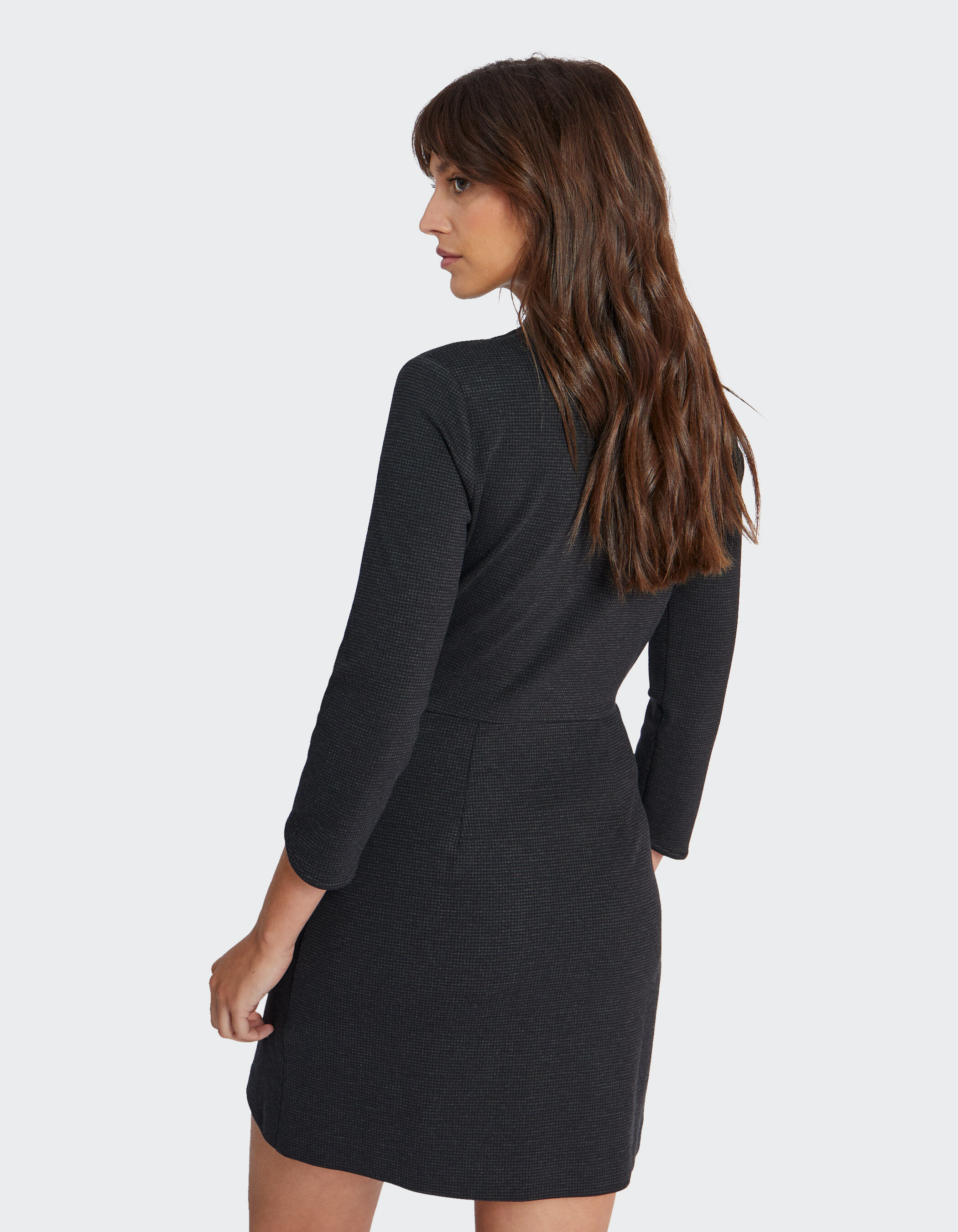 Robe anthracite upcyclee a motif pied de poule I.Code