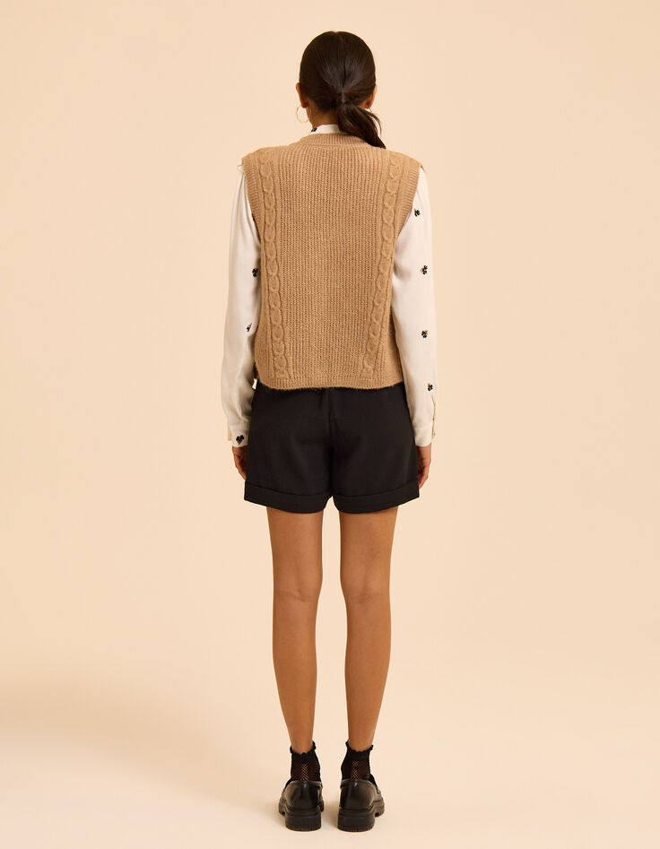 Ecru mouwloos vest details kabelbreiwerk I.Code-4 Ecru mouwloos vest details kabelbreiwerk I.Code-4