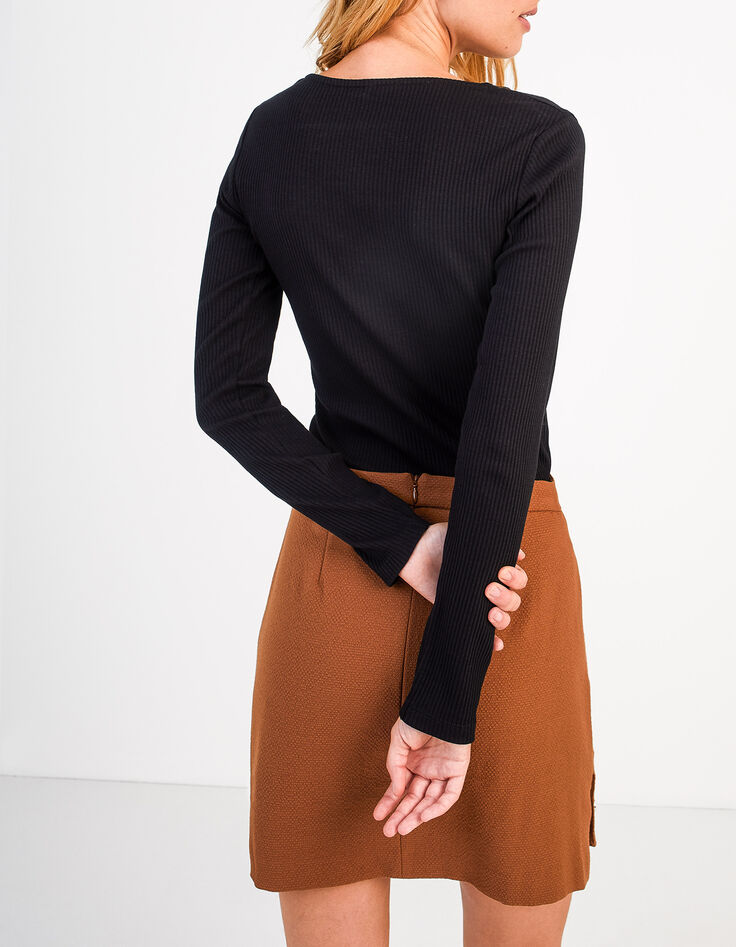 Schwarzes T-Shirt I.Code mit von goldenen Pailletten umrandetem V-Ausschnitt-2 Schwarzes T-Shirt I.Code mit von goldenen Pailletten umrandetem V-Ausschnitt-2