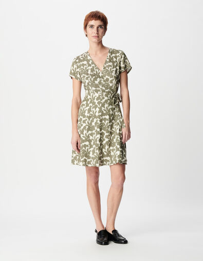 Khakifarbenes Sommerkleid im Wickel forme mit Pflanzenmuster f&uuml;r Damen - IKKS