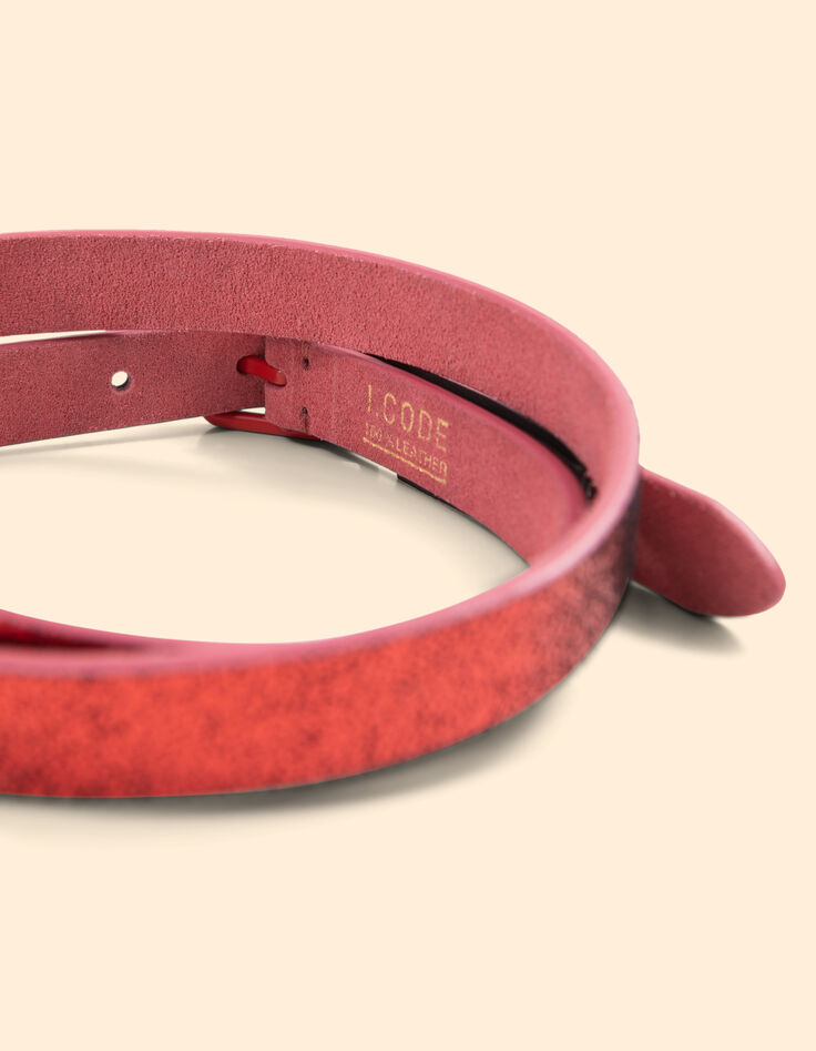 Omkeerbare bubble gum en metallic rode riem I.Code-6 Omkeerbare bubble gum en metallic rode riem I.Code-6