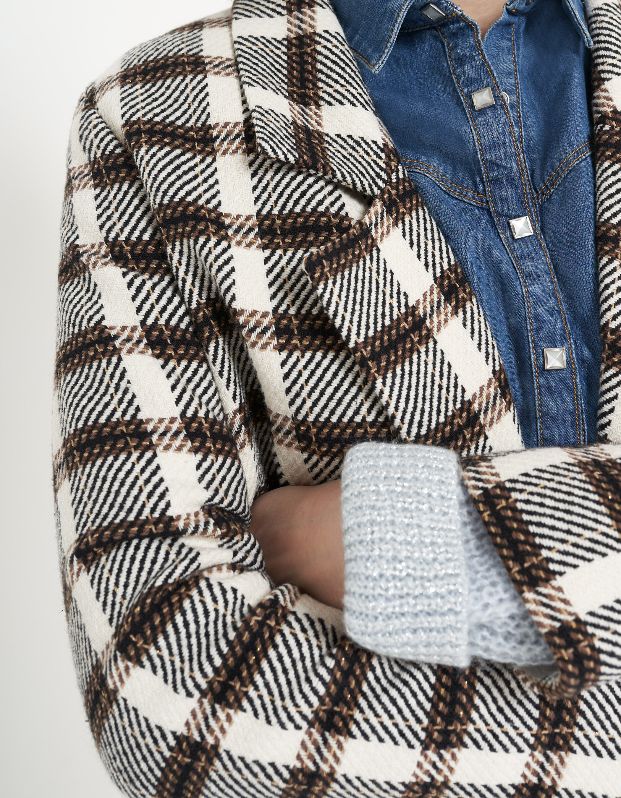 I.Code off white check coat