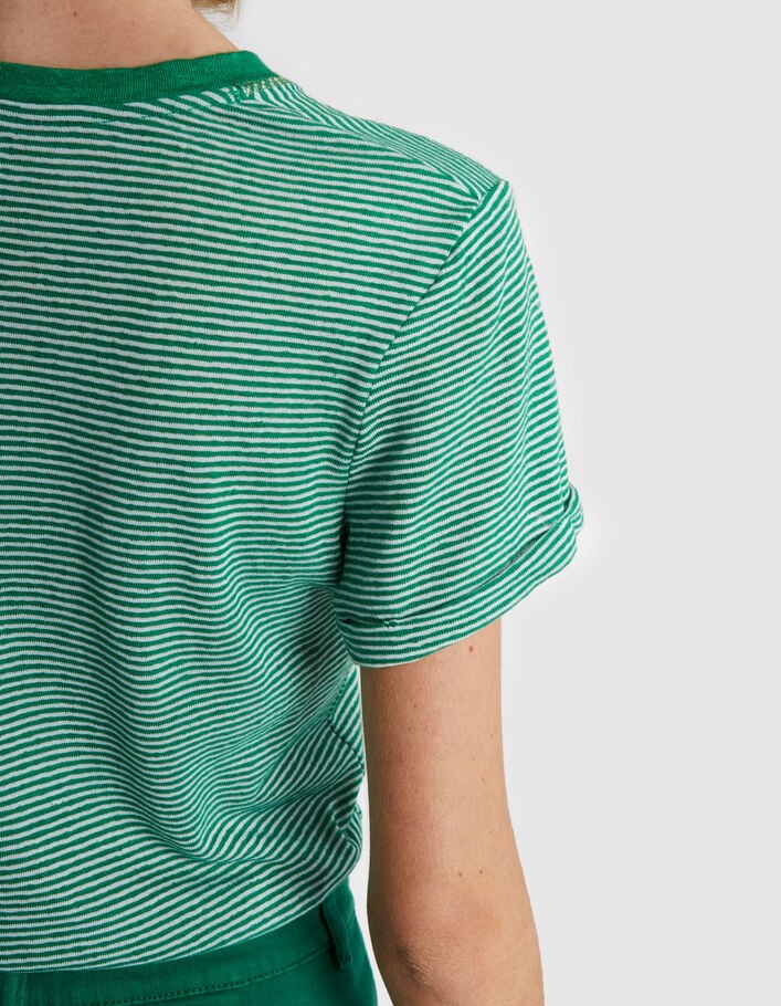 Wiesengrünes T-Shirt mit schmalen Streifen I.Code - I.CODE