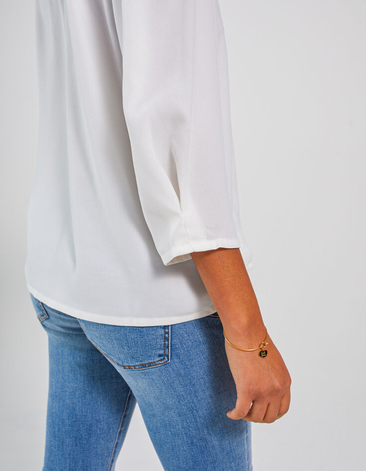 Blouse blanc cassé broderie anglaise I. Code -3