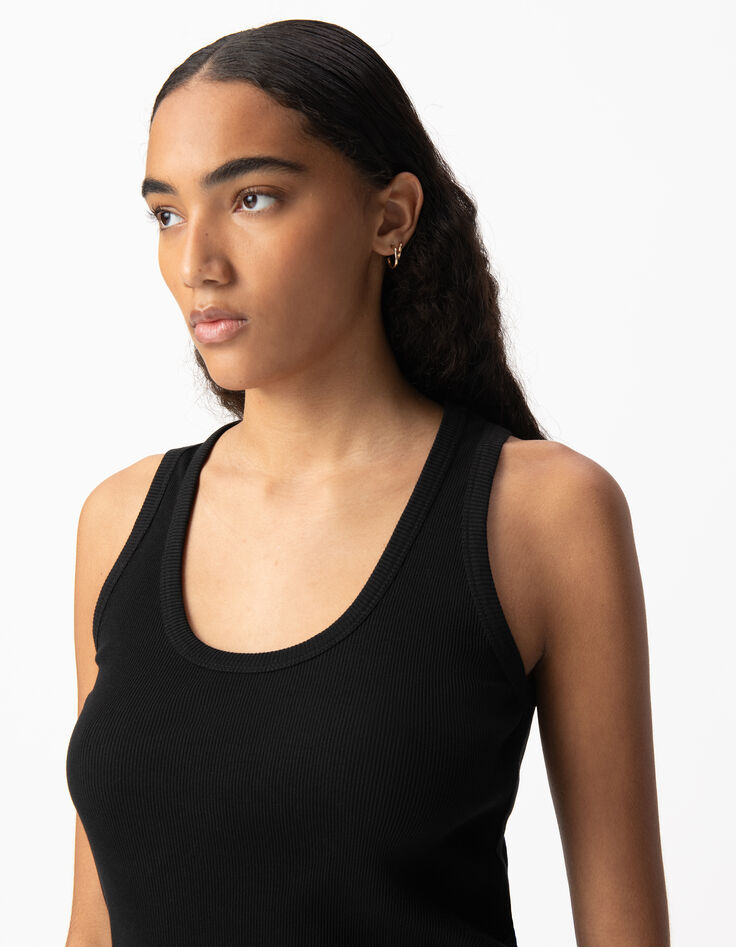 Schwarzes Damen-Tank-Top aus Rippstrick mit gesticktem Fischgr&auml;tenr&uuml;cken-1