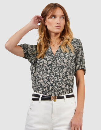 I.Code green pleated sleeve top with botanical beach print