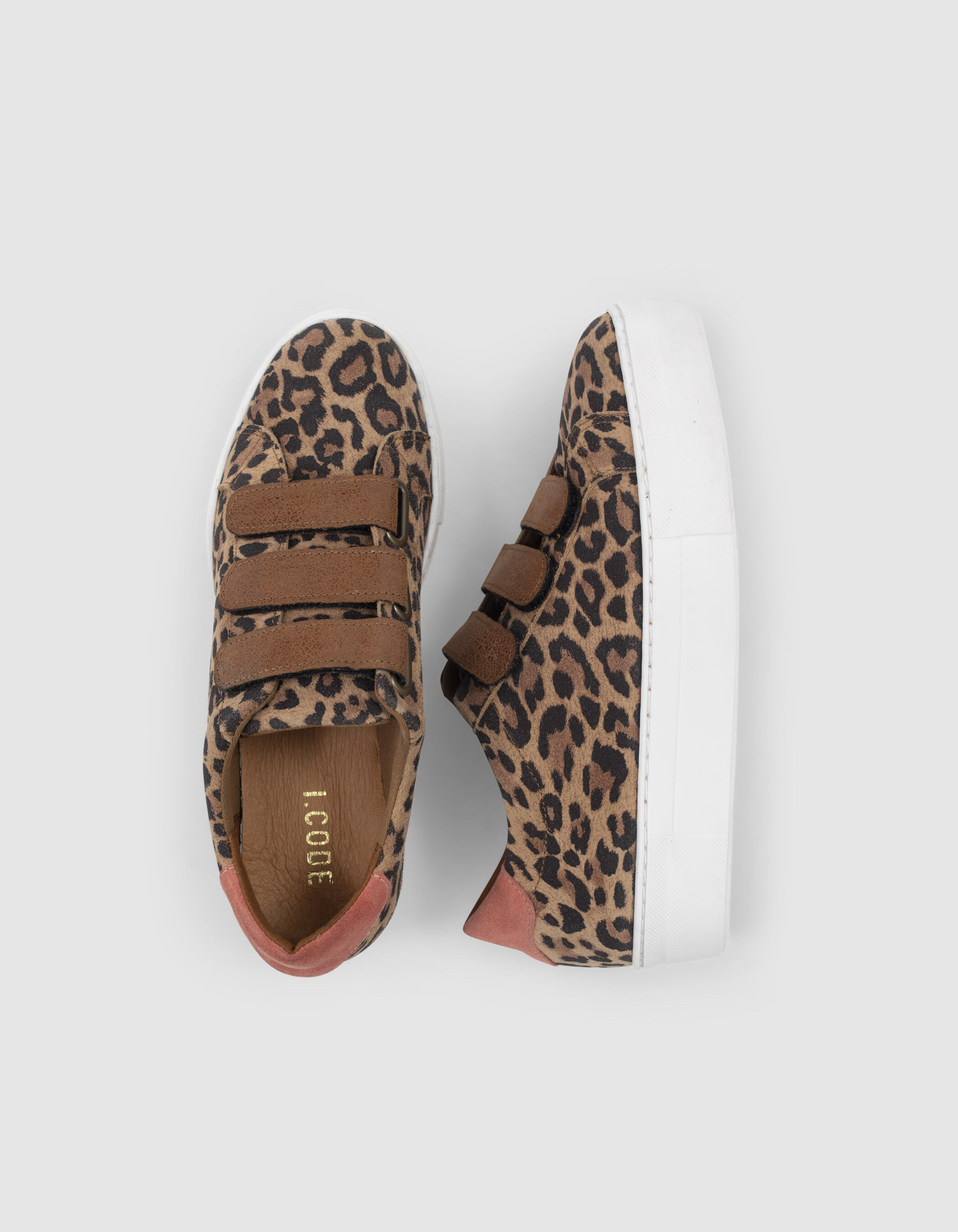 No name clearance leopard scratch