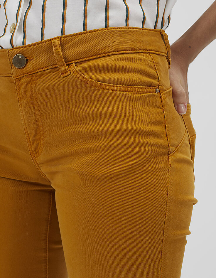 Vaquero slim cúrcuma I.Code-4 Vaquero slim cúrcuma I.Code-4
