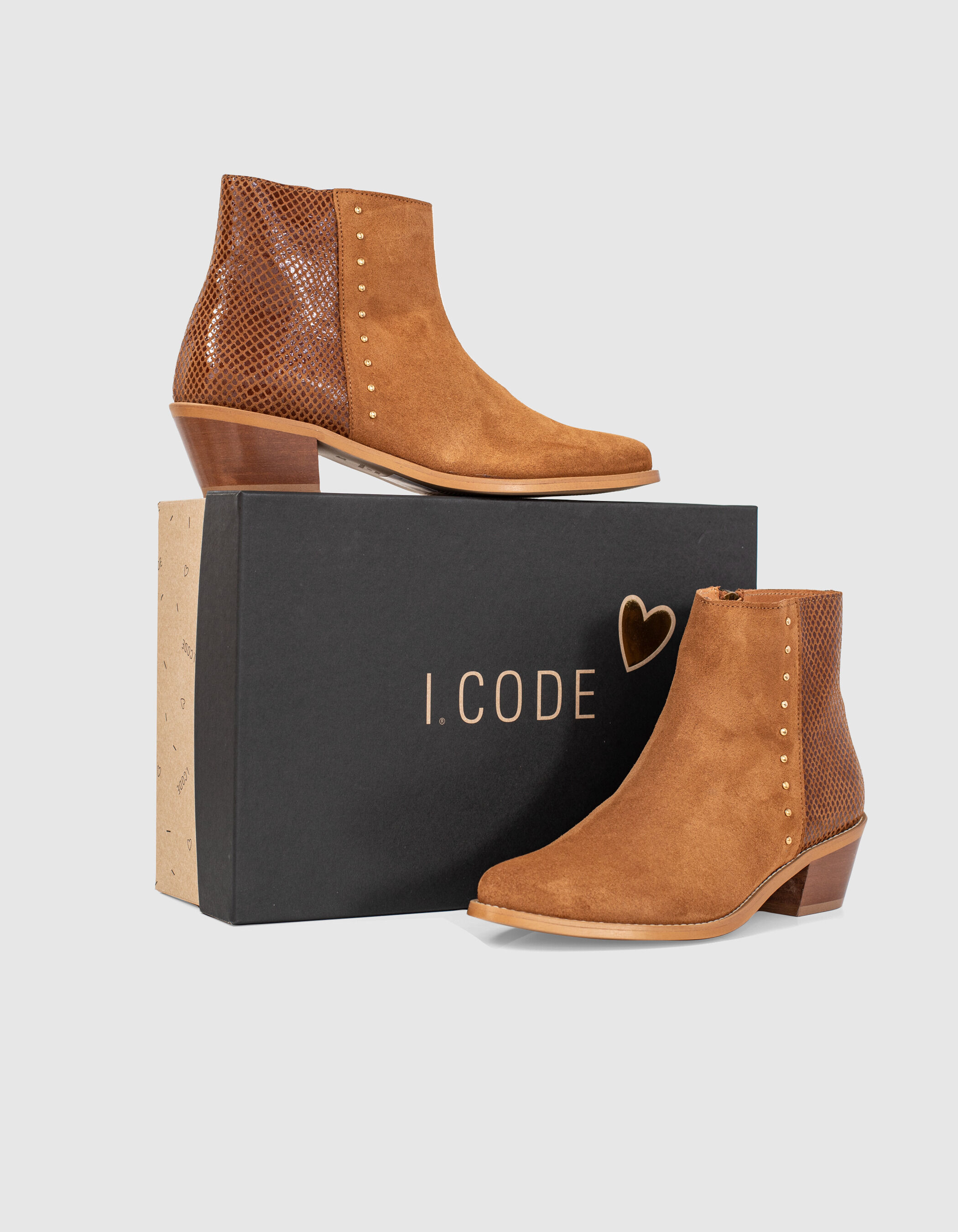 I.Code fawn suede boots