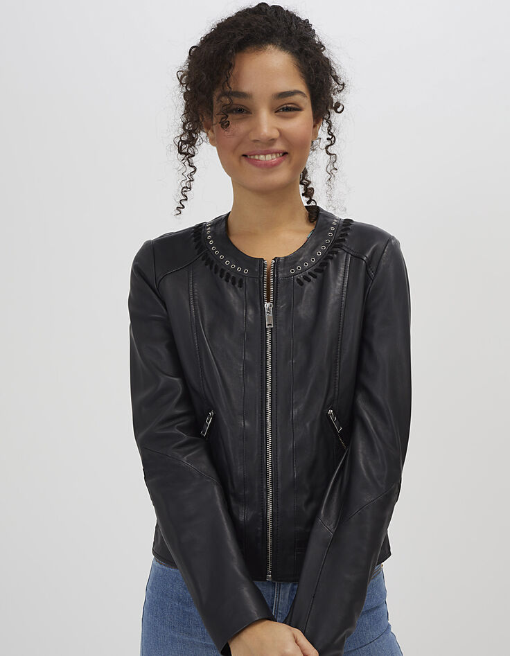 Chaqueta negra de cuero con recortes de fantasía-3