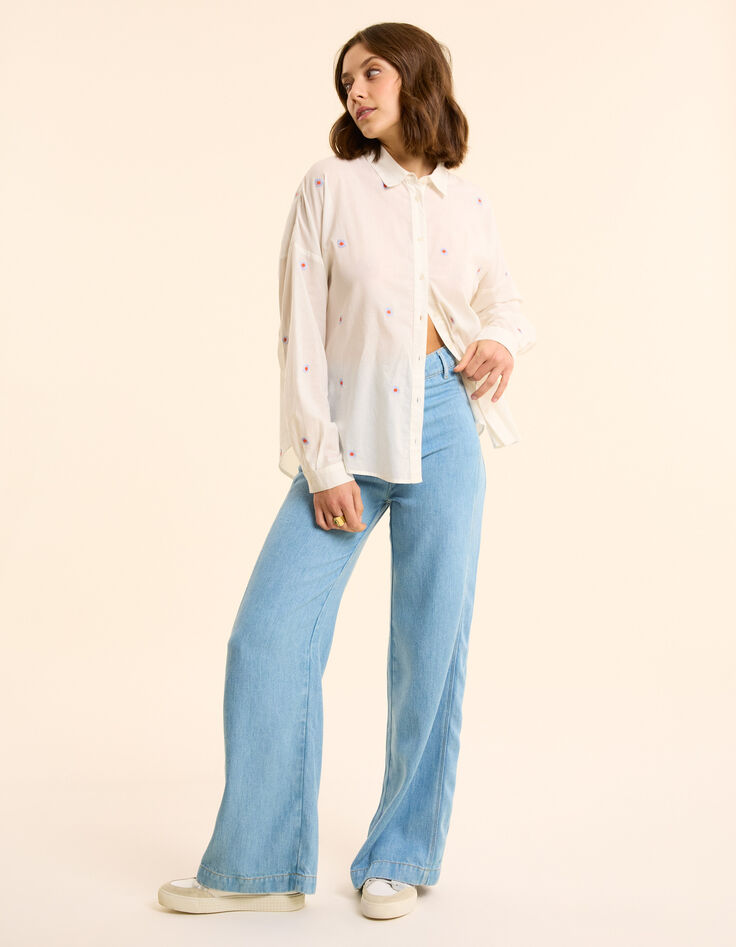 Camisa blanca con bordado de flores I.Code-3