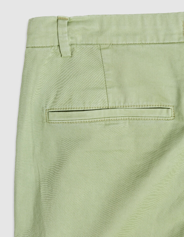 Gr&uuml;ne Chino-Fit Shorts f&uuml;r Herren-8
