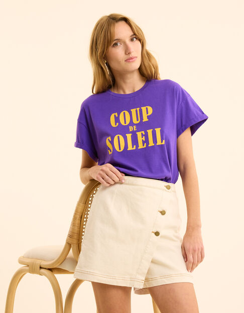 Camiseta morada mensaje amarillo I.Code