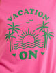 Camiseta rosa con mensaje visual de palmera I.Code-6