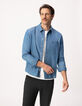 Blaues Chambray-Hemd f&uuml;r Herren mit asymmetrischer Tasche-1