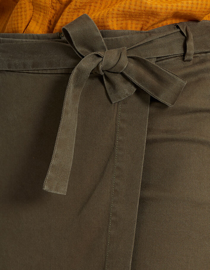 Kurzer Wickelrock in Khaki aus Tencel© I.Code - I.CODE
