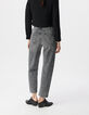 Graue Slouchy-Damenjeans in Crop-L&auml;nge aus BCI-Baumwolle-3