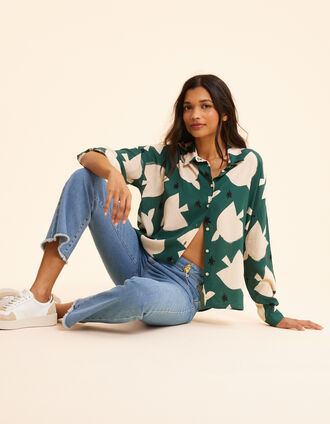 Camisa verde con estampado de pájaros I.Code