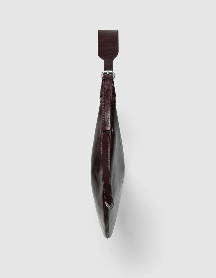 Bordeauxrote Damenhalbmondtasche gl&auml;nzendes Allane-Leder-2