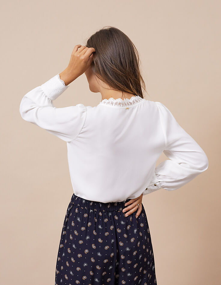 Blusa blanco roto con encaje I.Code-2