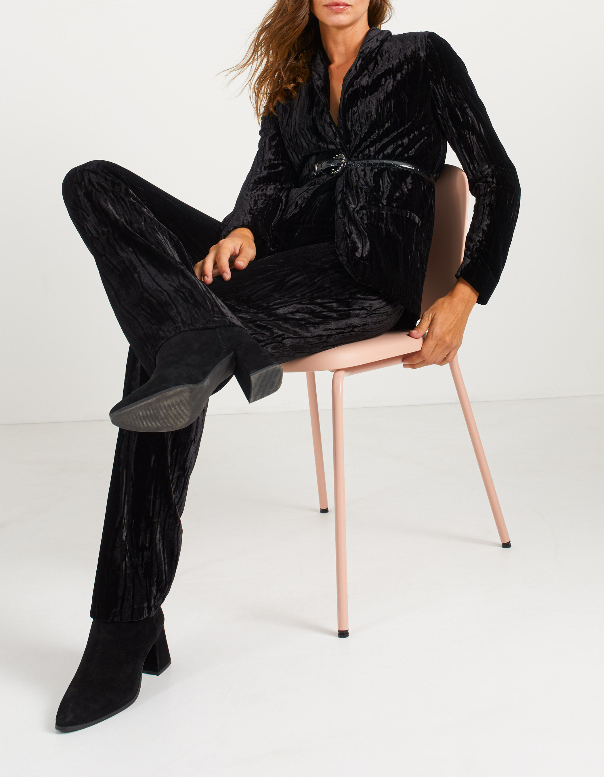 Veste noire panne de velours reliefée I.Code