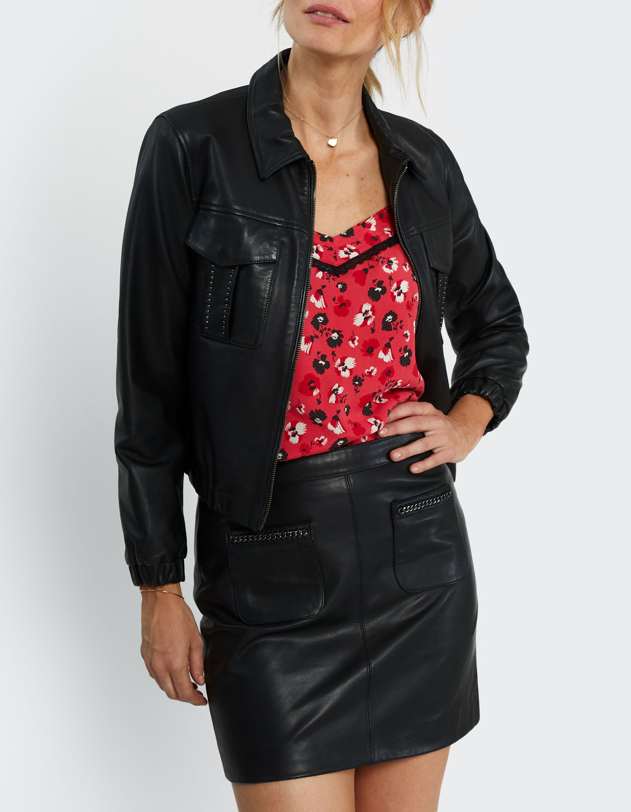 Jupe courte en cuir best sale