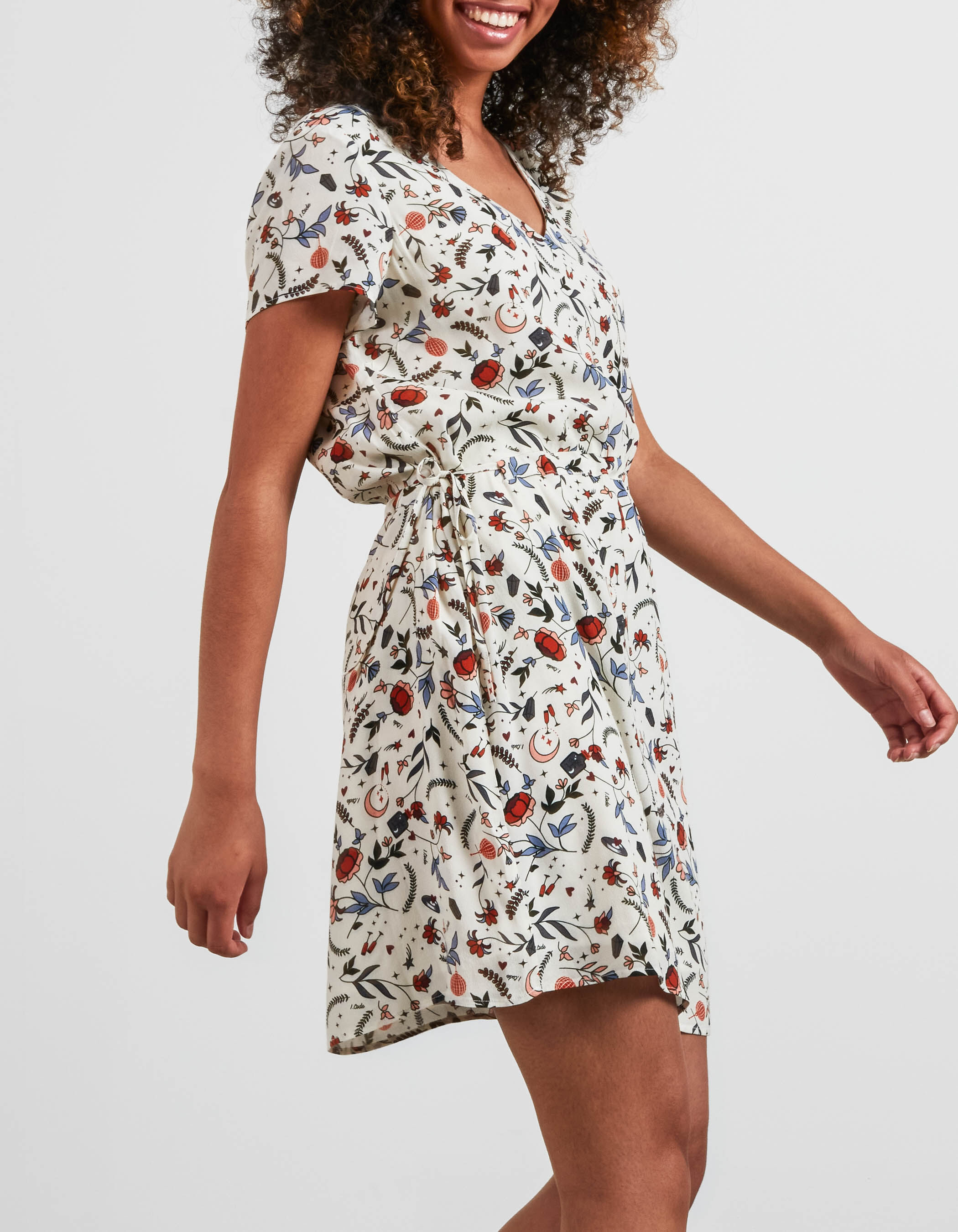 Gebroken witte jurk print Indische bloemen I.Code