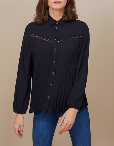 Chemise noire plissée avec galons ajourés cloutés I.Code