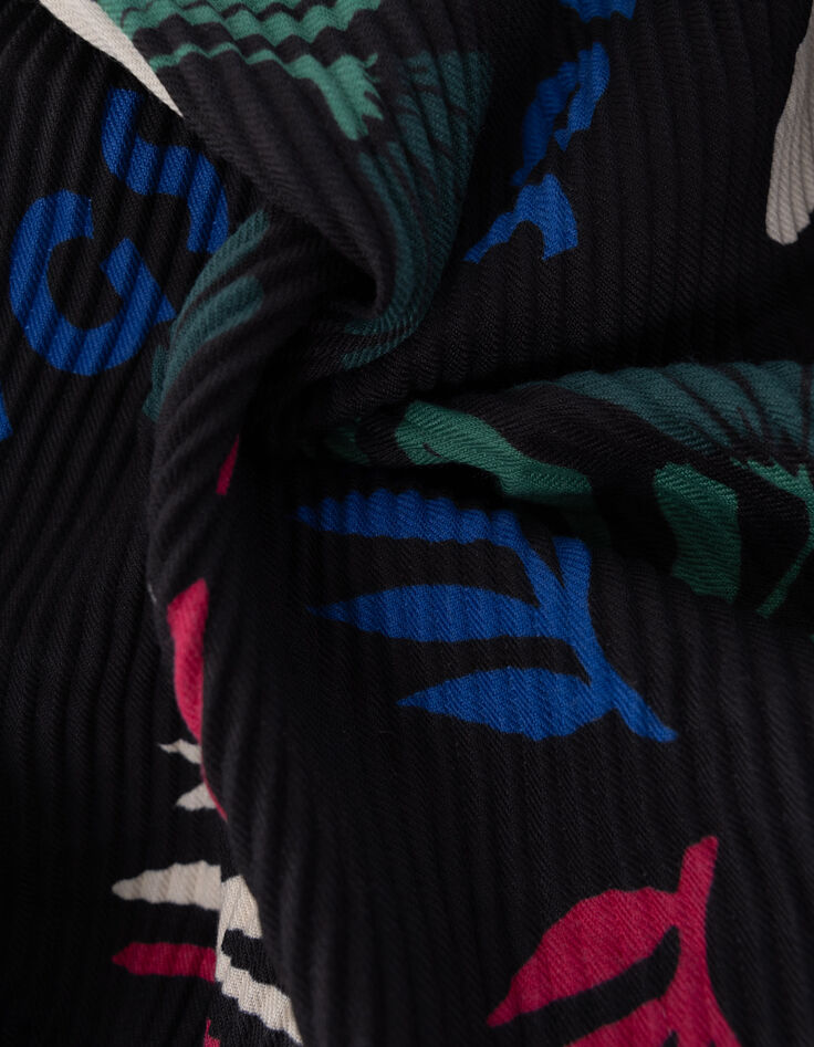 I.Code black pleated scarf with coloured slogan-3