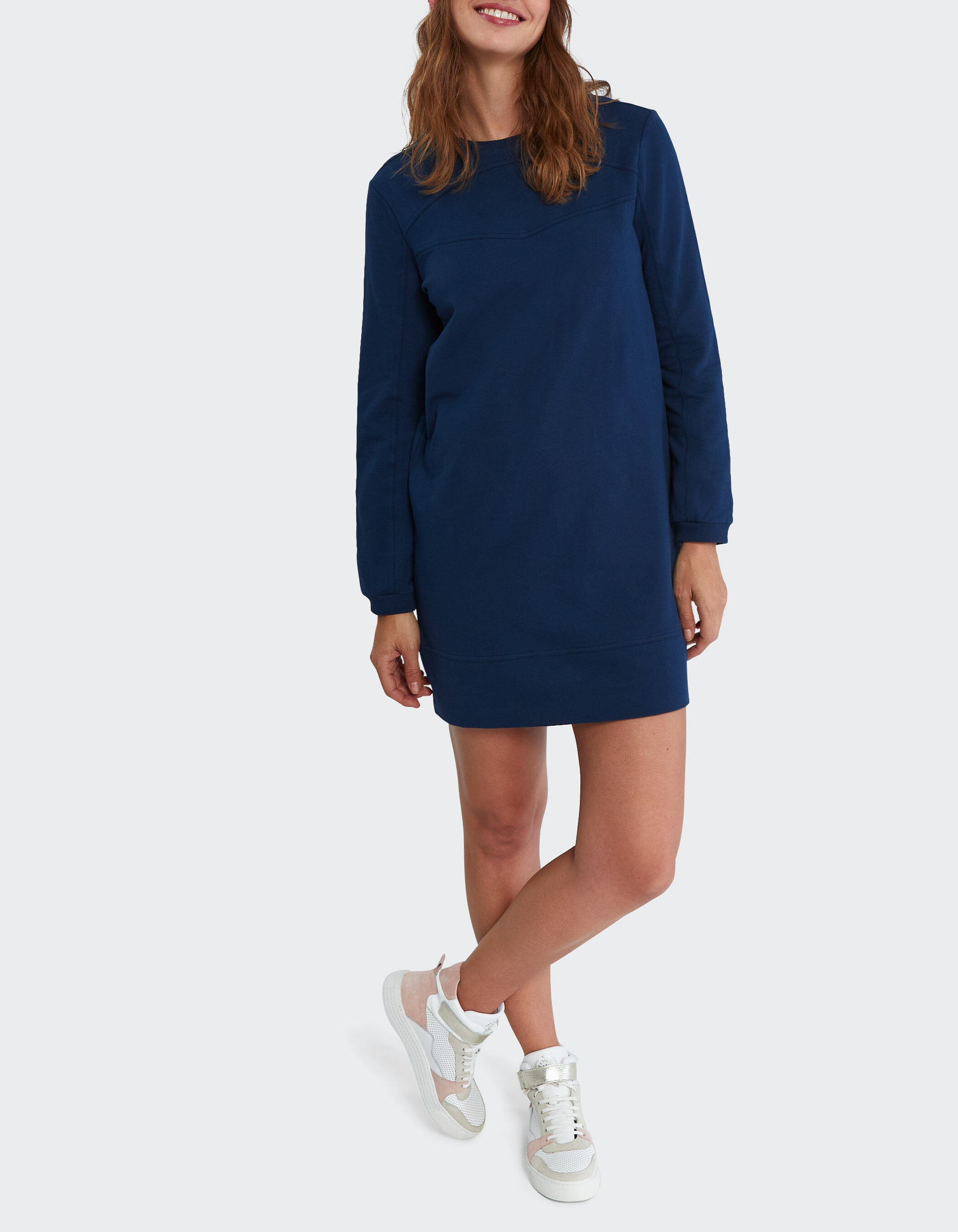 Robe i code bleu marine outlet
