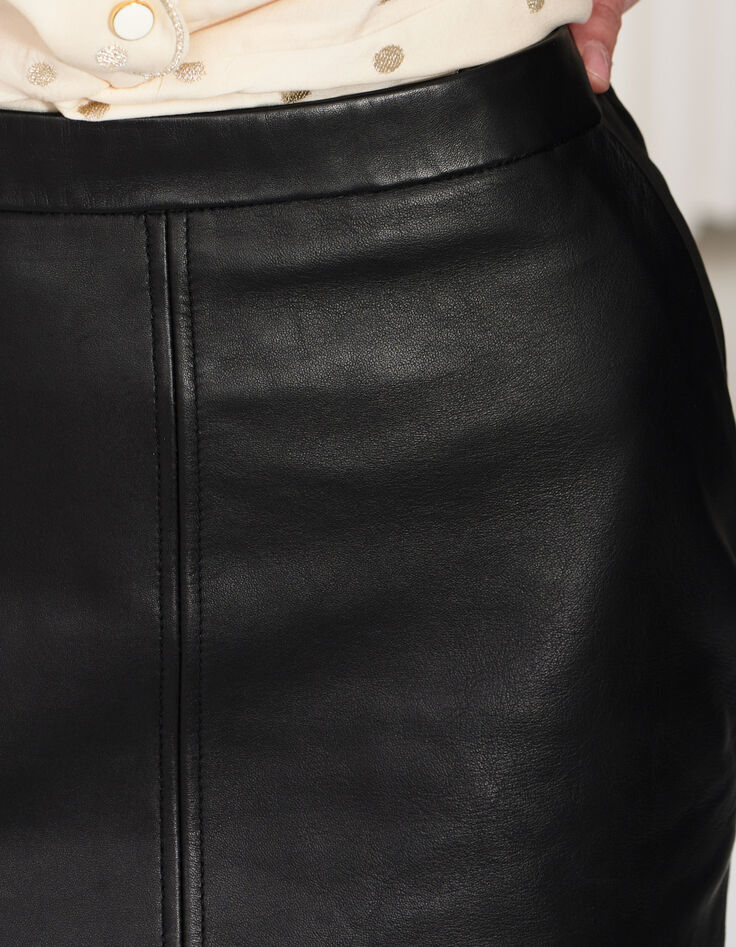 Jupe courte noire en cuir perforé I.Code-6