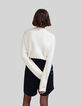 Cremewei&szlig;er Damenstrickpullover mit Perlmuttperlenbesatz-3