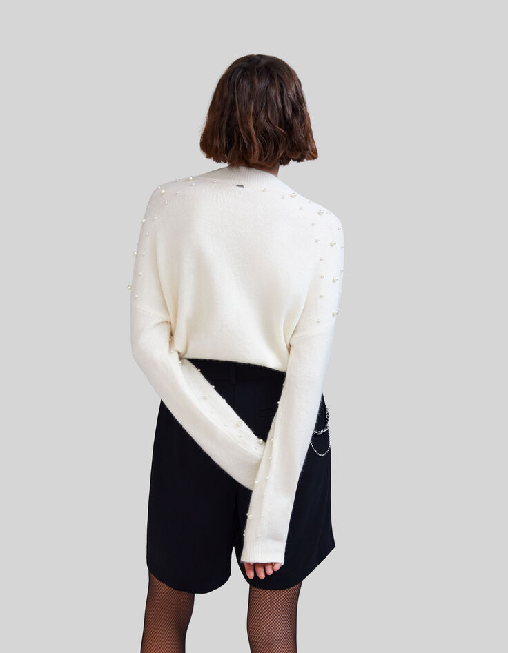 Cremewei&szlig;er Damenstrickpullover mit Perlmuttperlenbesatz-3